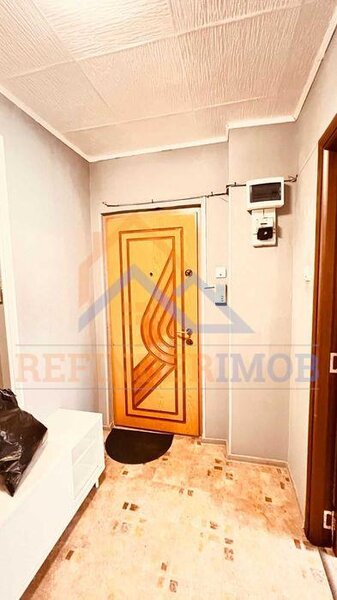 Constantin Brancoveanu, apartament 3 camere stradal